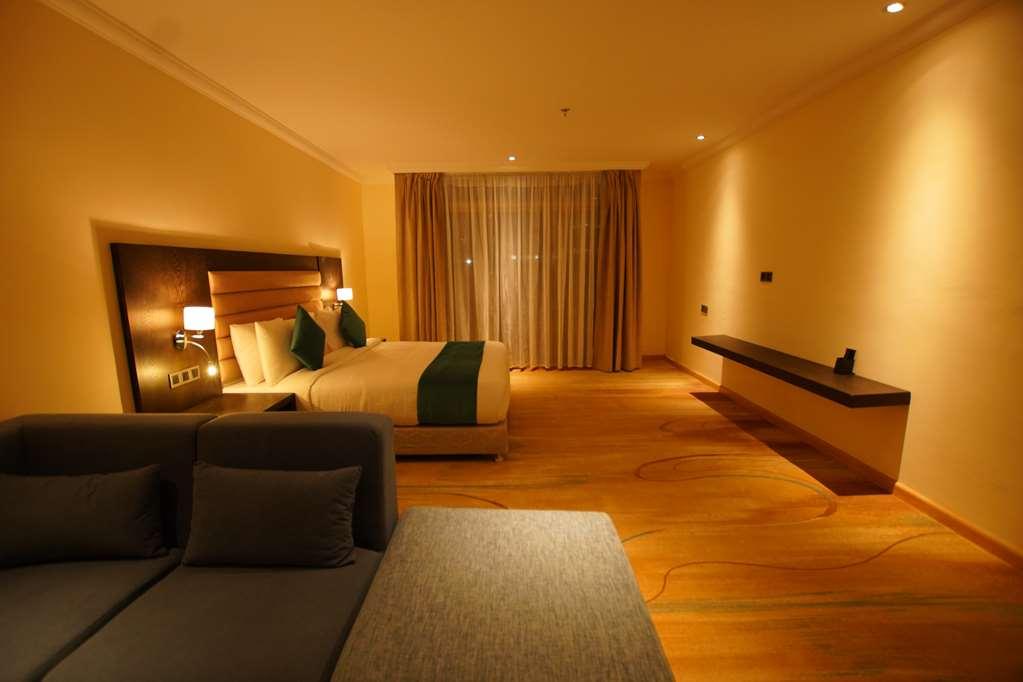 Best Western Premier Dynasty أديس أبابا الغرفة الصورة